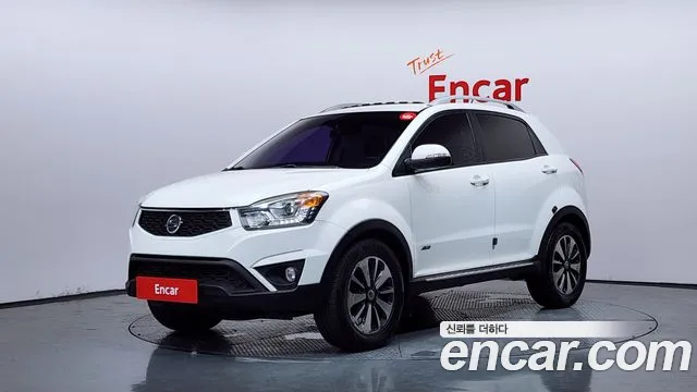 KGM Korando 2014 thumb 9