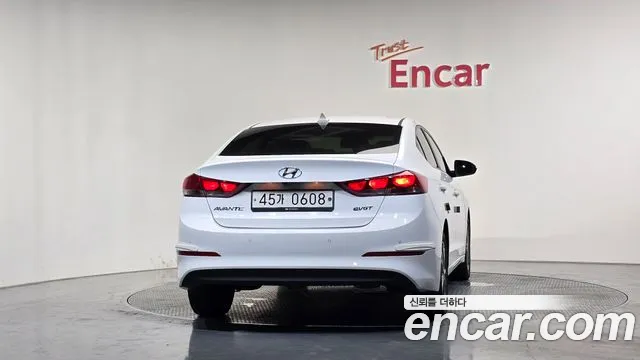 Hyundai Avante 2016 thumb 3