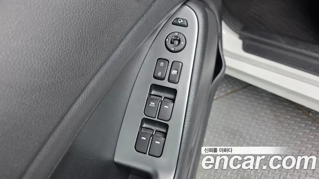 Kia K5 2015 thumb 6