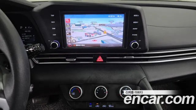 Hyundai Elantra 2020 thumb 10