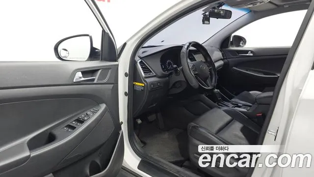 Hyundai Tucson 2017 thumb 8
