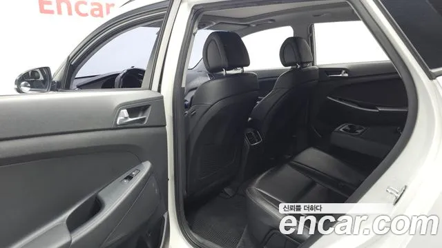 Hyundai Tucson 2017 thumb 3