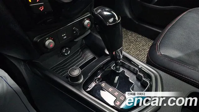 KG_Mobility_Ssangyong TIBOLI 2016 thumb 6