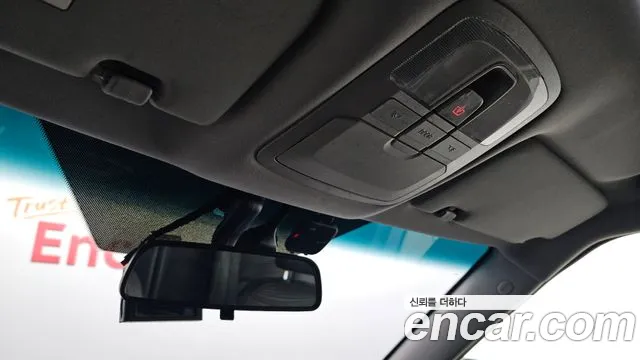 KG_Mobility_Ssangyong TIBOLI 2016 thumb 4