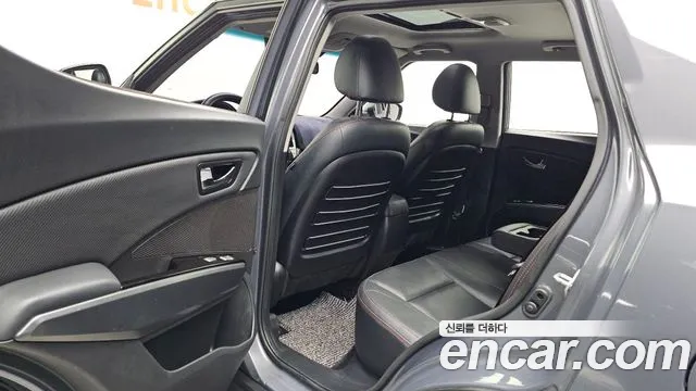 KG_Mobility_Ssangyong TIBOLI 2016 thumb 9