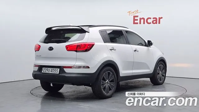 Kia Sportage 2013 thumb 4