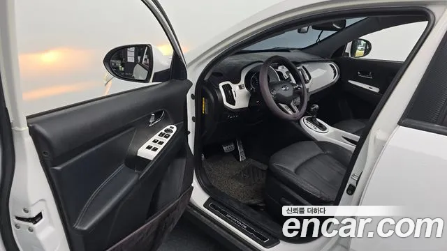 Kia Sportage 2013 thumb 9