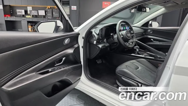 Hyundai Elantra 2020 thumb 7