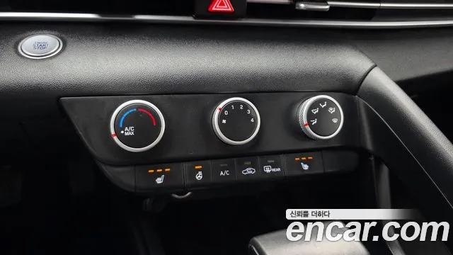 Hyundai Elantra 2020 thumb 2