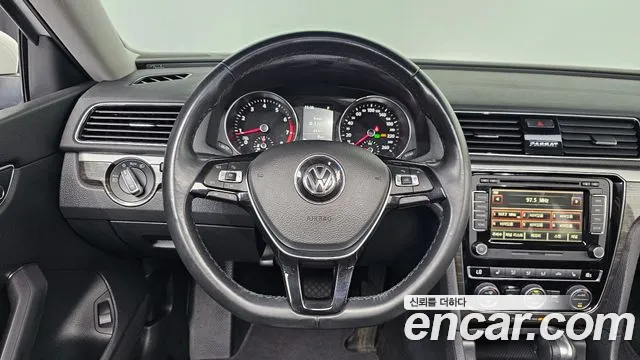 Volkswagen Passat 2018 thumb 5