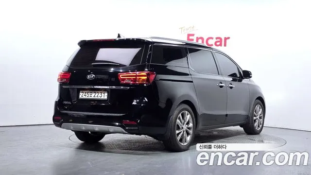 Kia Carnival 2019 thumb 7