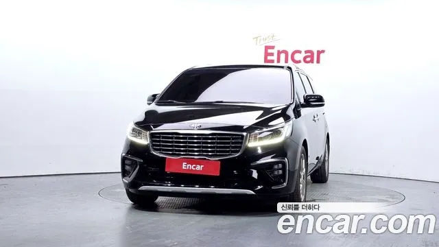 Kia Carnival 2019 thumb 2
