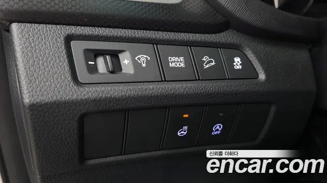 Hyundai Santa Fe 2016 thumb 8