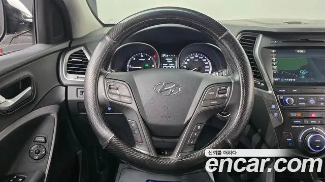 Hyundai Santa Fe 2016 thumb 5