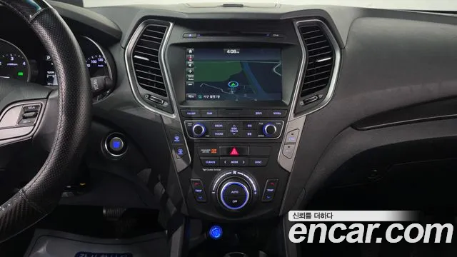 Hyundai Santa Fe 2016 thumb 4