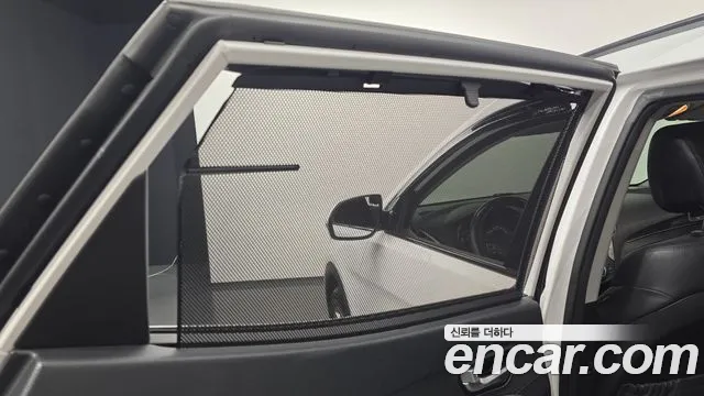 Hyundai Santa Fe 2016 thumb 2