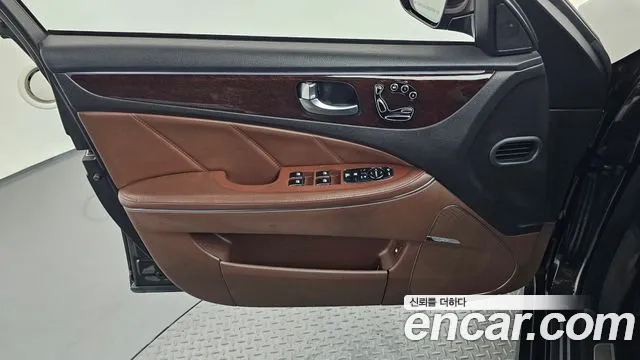 Hyundai Equus 2013 thumb 3
