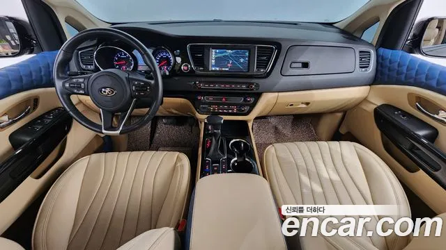 Kia Carnival 2020 thumb 9