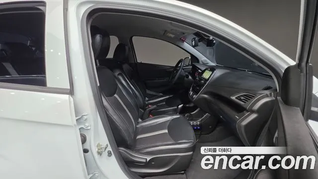 Chevrolet Spark 2018 thumb 7