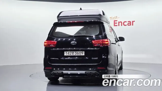 Kia Carnival 2020 thumb 5