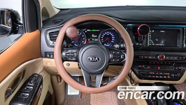 Kia Carnival 2020 thumb 12