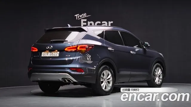 Hyundai Santafe 2015 thumb 12