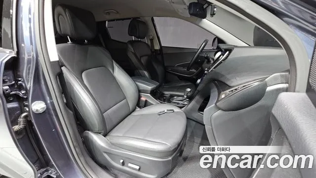 Hyundai Santafe 2015 thumb 5