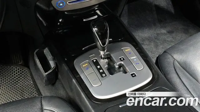 Hyundai Genesis 2013 thumb 10