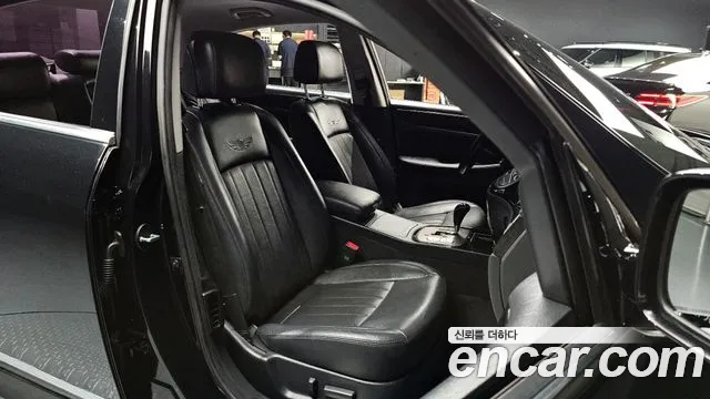 Hyundai Genesis 2013 thumb 2