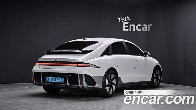 Hyundai Ioniq6 2022 thumb 11