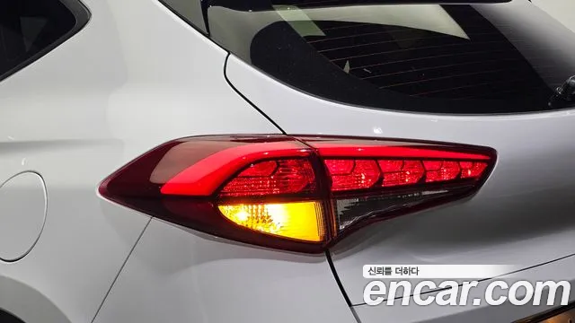 Hyundai Tucson 2015 thumb 2