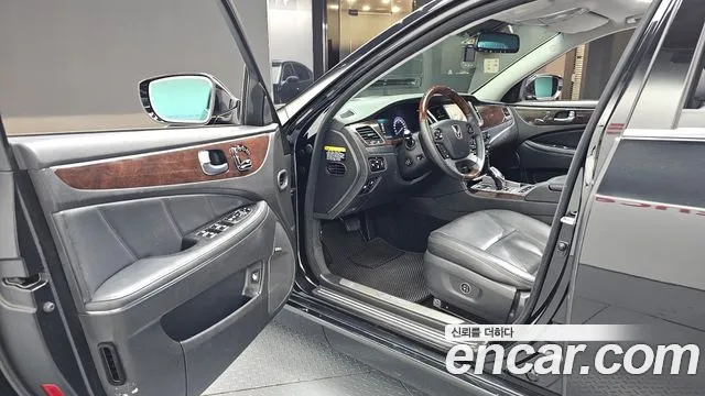 Hyundai Equus 2015 thumb 8
