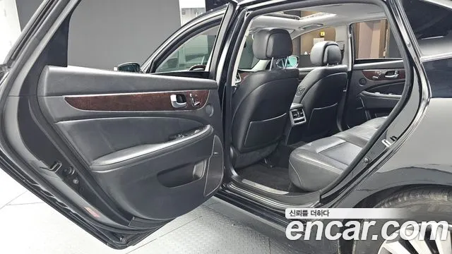 Hyundai Equus 2015 thumb 3
