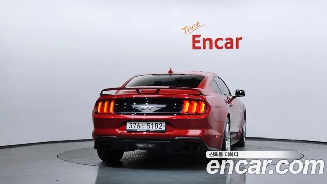 Ford Mustang 2020 thumb 10