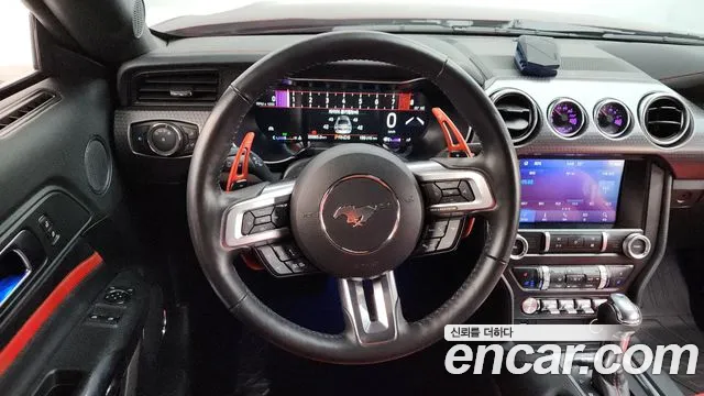 Ford Mustang 2020 thumb 8