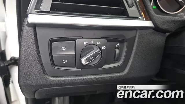 BMW 3 серии 2013 thumb 12