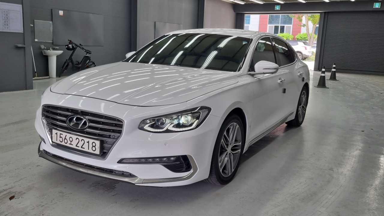 Hyundai Grandeur 2018 thumb 3