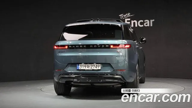 Land Rover Range Rover Sport 2023 thumb 10