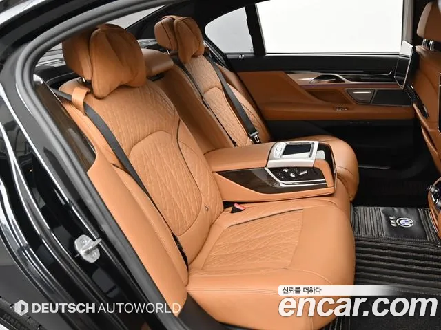 BMW 7 серии 2021 thumb 11