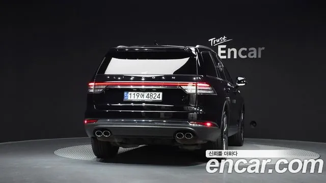 Lincoln Aviator 2022 thumb 8