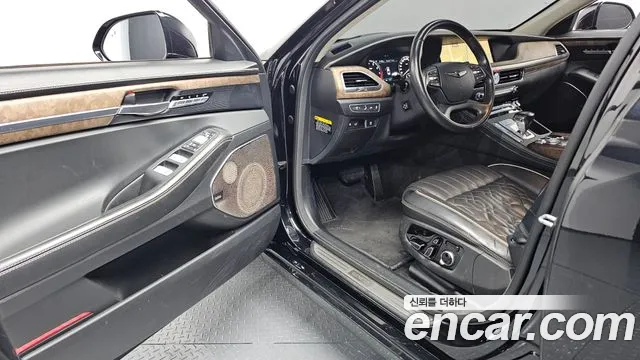 Genesis G90 2019 thumb 3