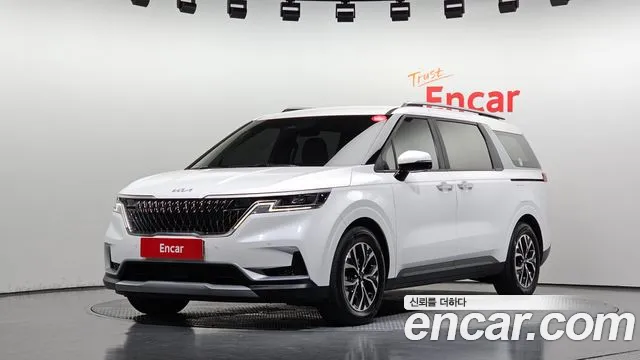 Kia Carnival 2021 thumb 11