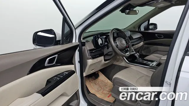 Kia Carnival 2021 thumb 5