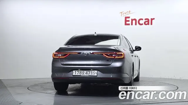 Renault Megane 2020 thumb 10