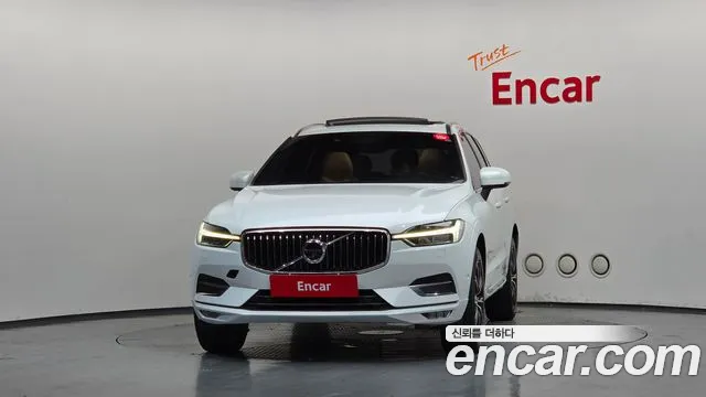 Volvo XC60 2017 thumb 9