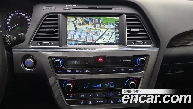Hyundai Sonata 2015 thumb 2