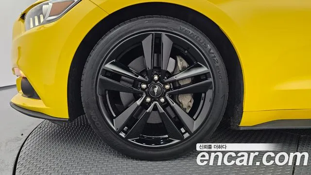 Ford Mustang Mach-E 2017 thumb 6