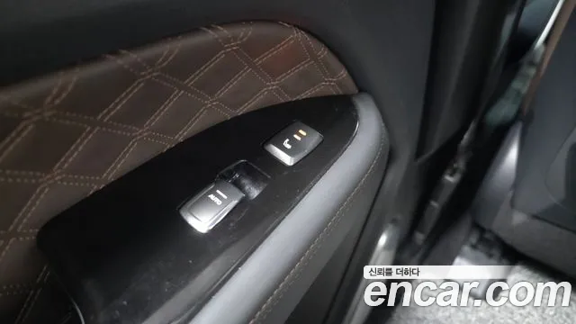KGM Rexton 2023 thumb 9