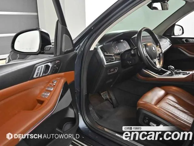 BMW X7 2020 thumb 4