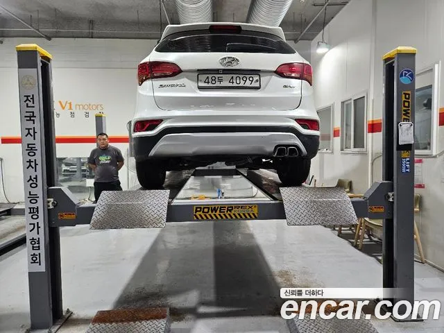 Hyundai Santafe 2015 thumb 2